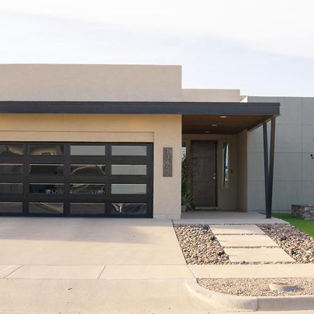Modern Retreat By Golf Course - 3 Bedrooms And Office Space Horizon City Exterior foto